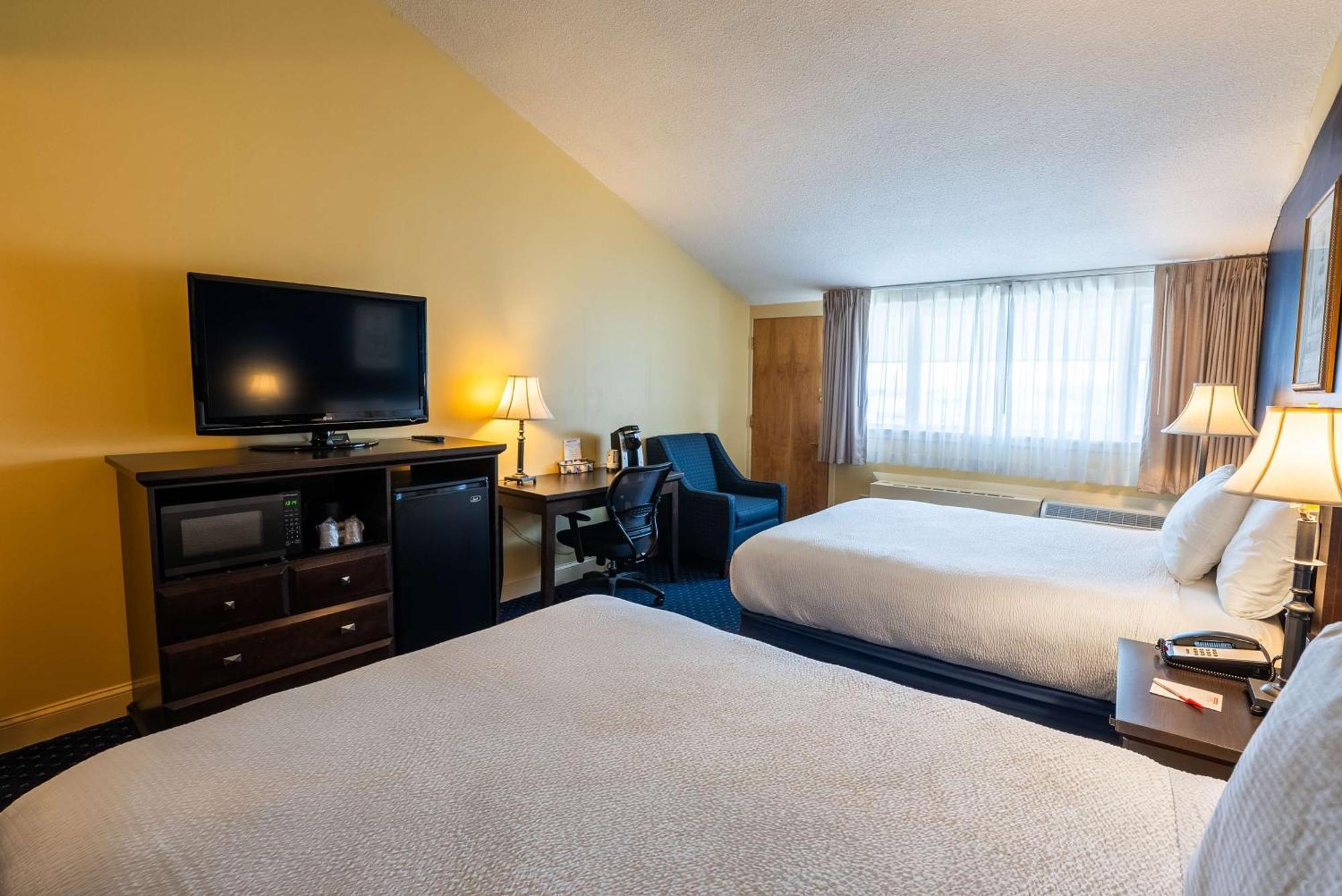 Fireside Inn & Suites Уотервилл Экстерьер фото